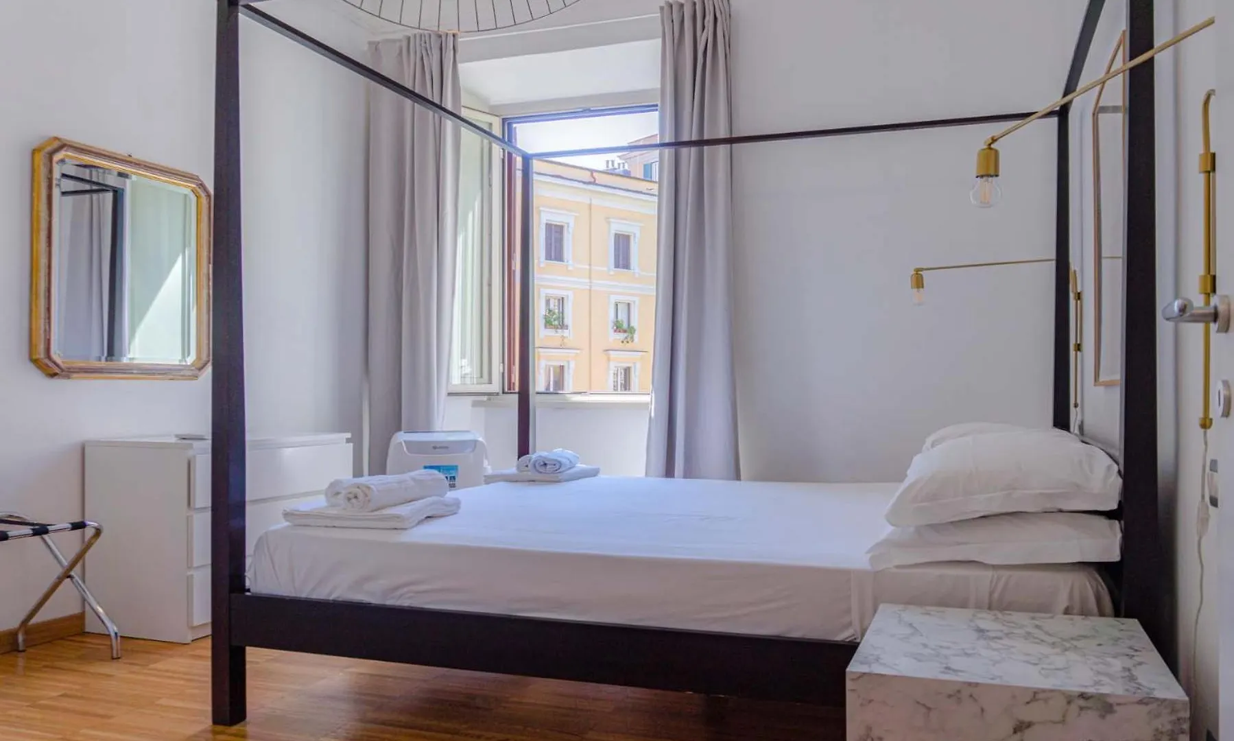Colosseum Cosy Apartment Close To Metro Roma 0*,