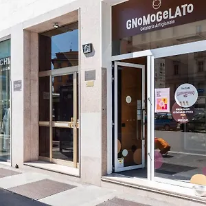 https://una-dimora-per-due-milano-centro.italymilanhotels.net