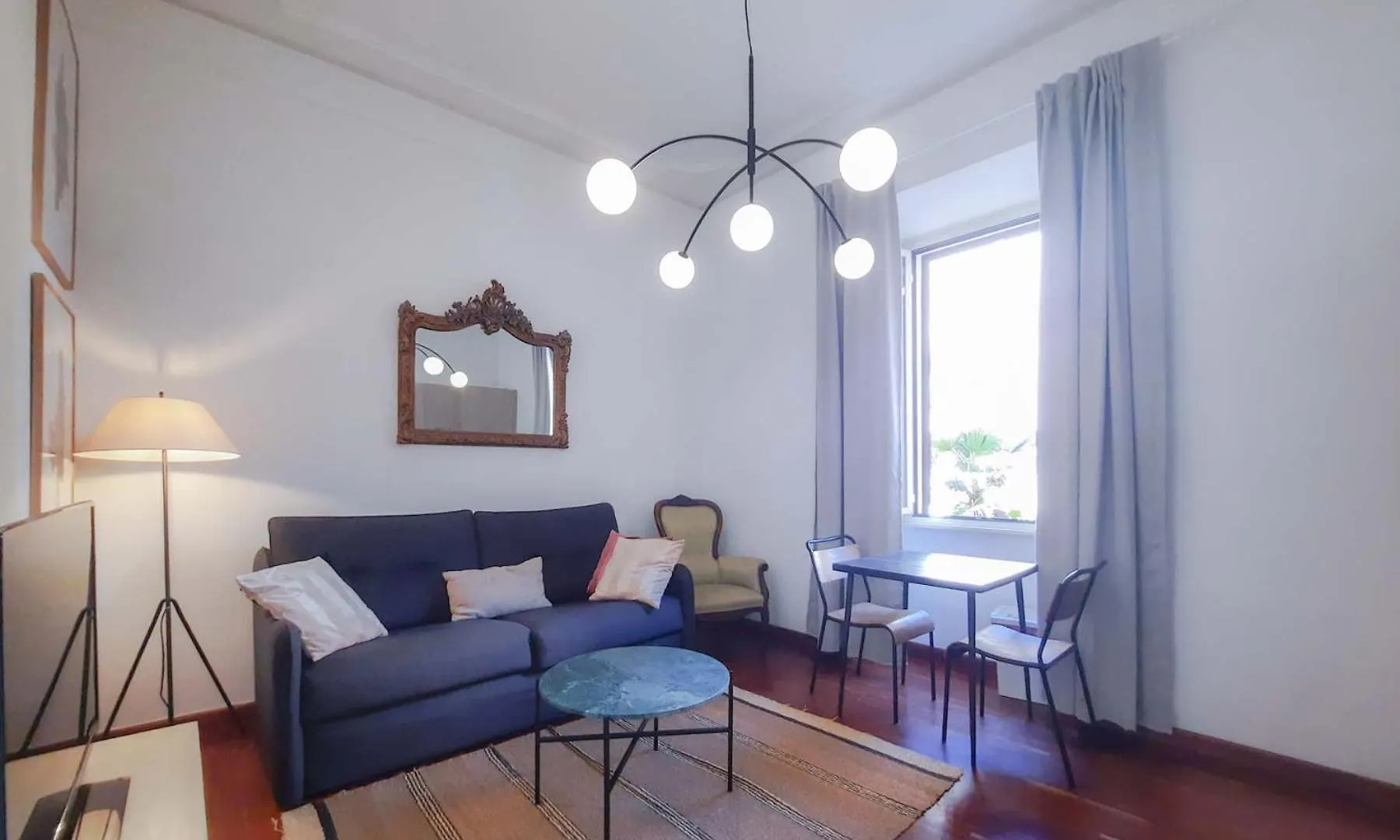 Colosseum Cosy Apartment Close To Metro Rom