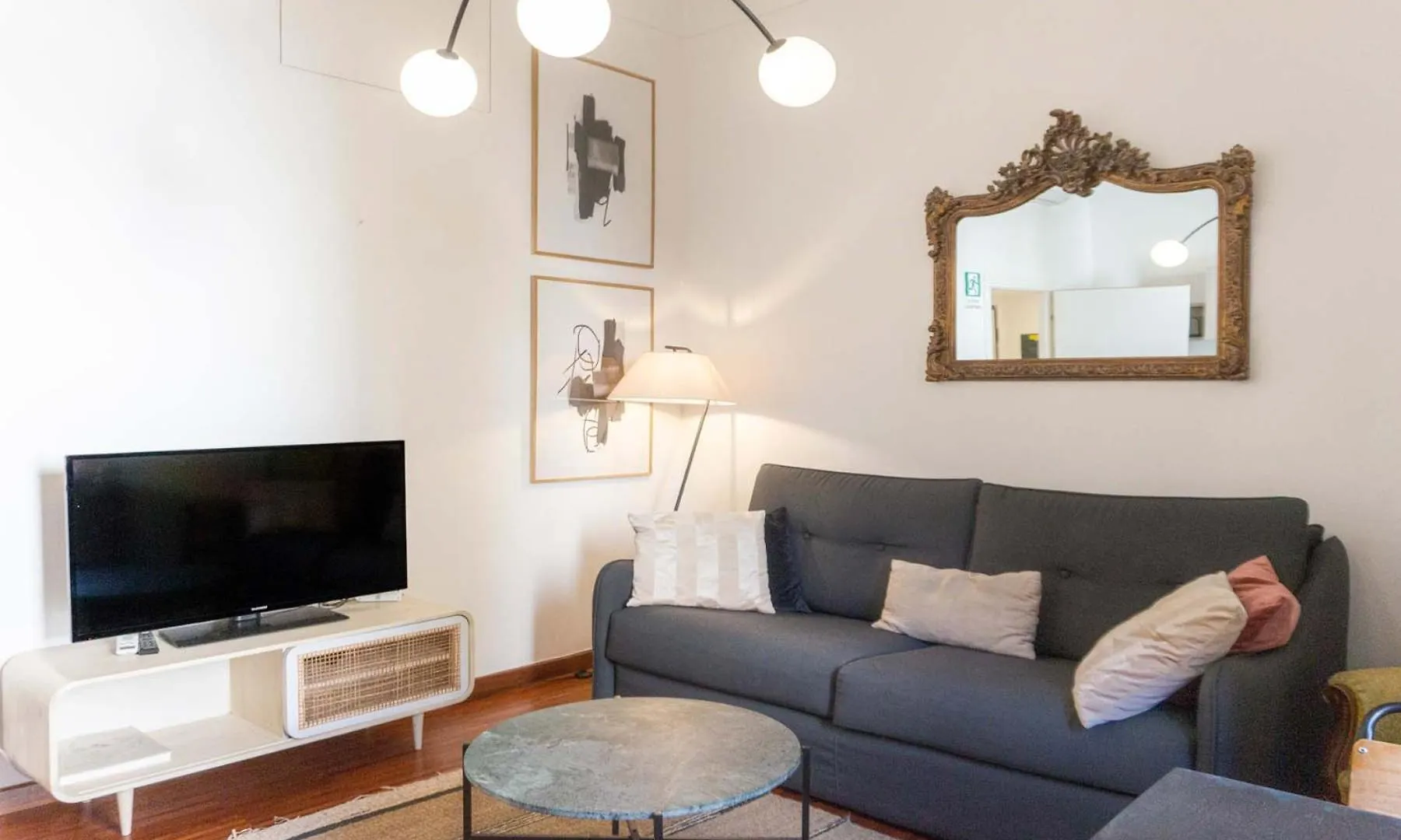 Colosseum Cosy Apartment Close To Metro Rom Italien