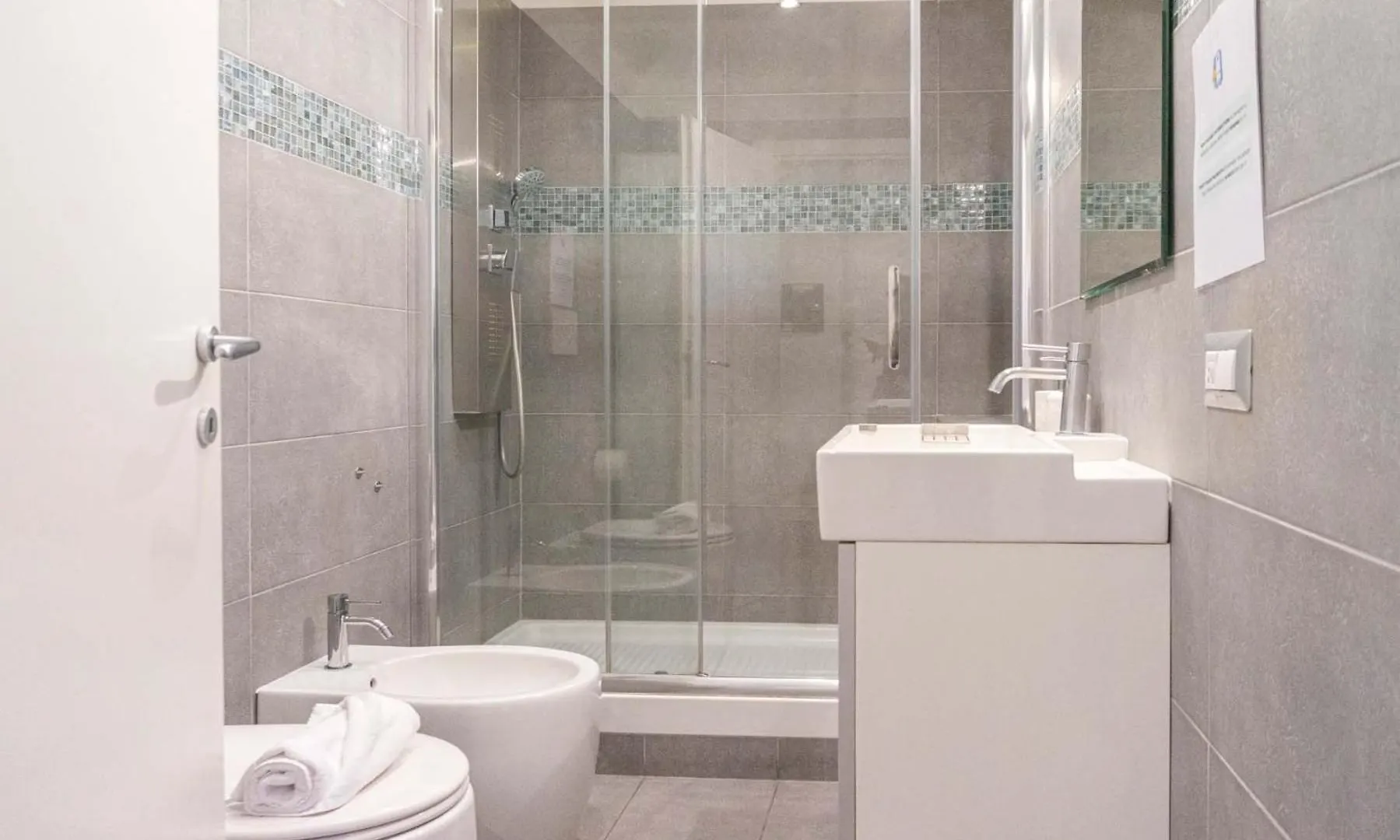 Colosseum Cosy Apartment Close To Metro Rom Italien