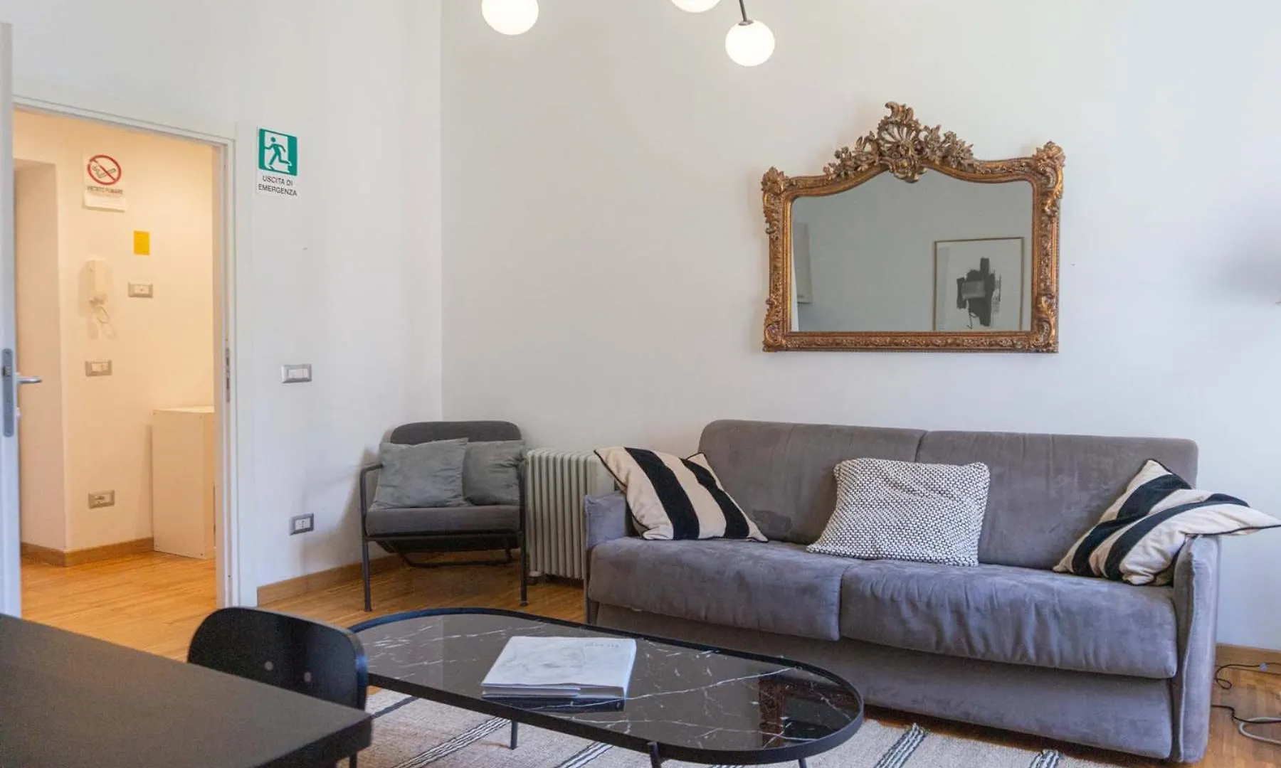 Colosseum Cosy Apartment Close To Metro Rom
